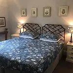 Netherdene Bed and Breakfast 3*
